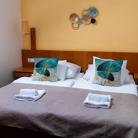 Hotel Apollon Litoměřice Kültér fotó