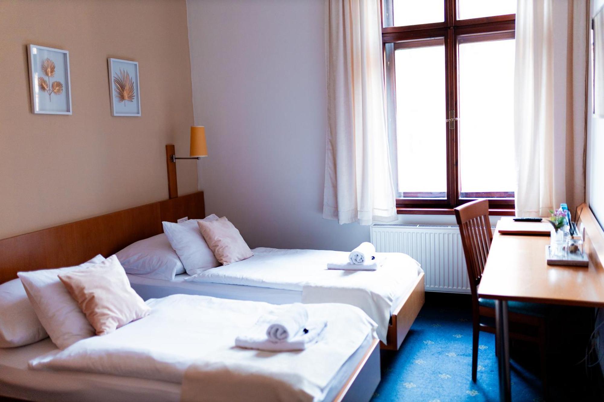 Hotel Apollon Litoměřice Kültér fotó